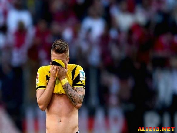  穆科科重伤缺阵多特进攻遇瓶颈  